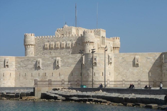 Day-Trip to Alexandria from Cairo by Private Car - Abu al-Abbas al-Mursi Mosque area: craft, faith, and details