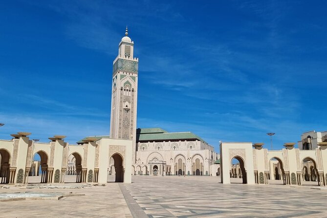 Day Trip To Casablanca from Marrakech - The drive back to Marrakech: stretch break and arrival