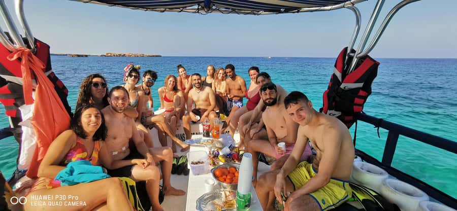 Daymaniyat Island: Snorkelling Tour with Tasty Lunch - Snacks and lunch-style food: what’s included and why it works