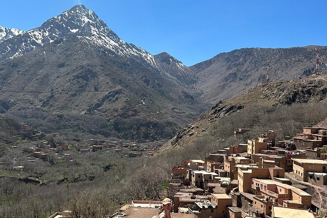 De Marrakech: Visite des montagnes de l'Atlas avec un guide - Group size, guides, and how to get the best day