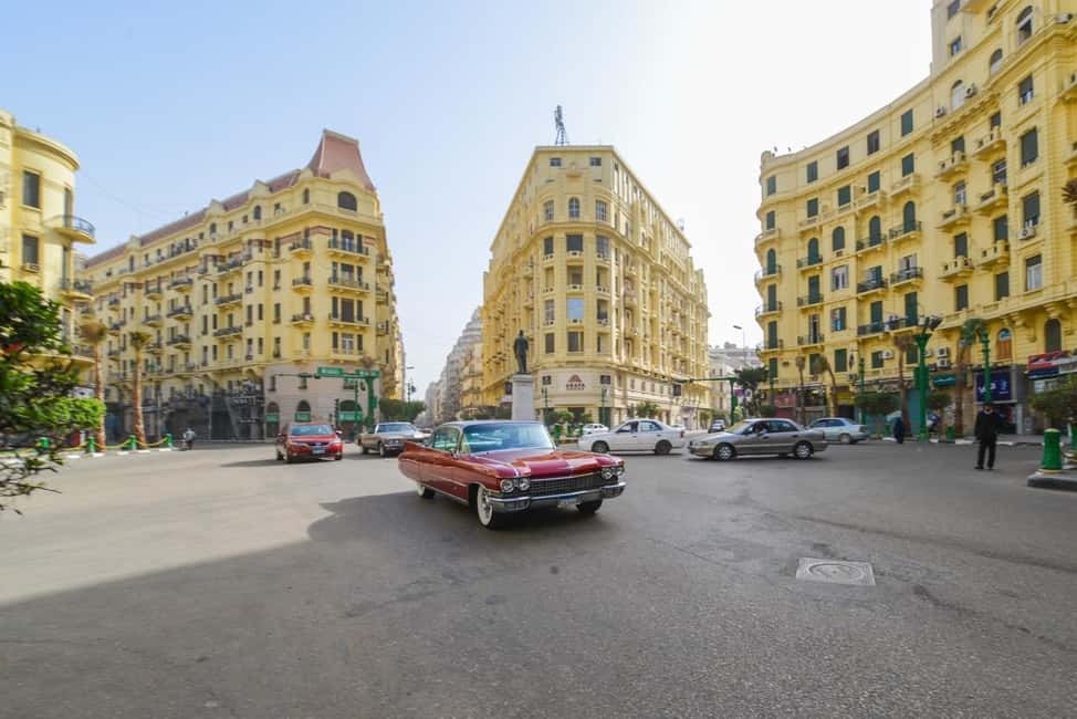 Discover Cairo: Pyramids, Museum & Sphinx Tour from Hurghada - Egyptian Museum in Cairo: planning your time for mummies and King Tut
