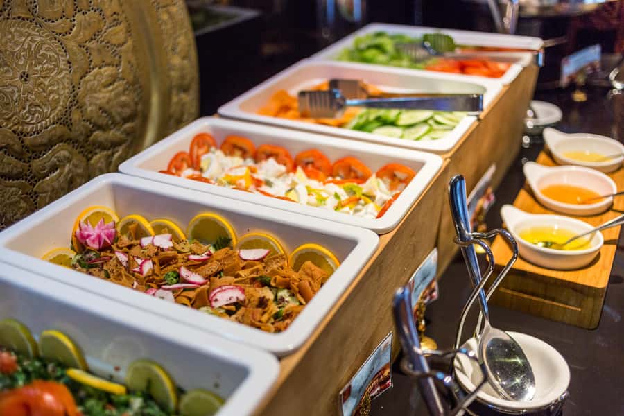 Dubai: 2-Hour Evening Dhow Cruise and Dinner - A great use of your evening: why this cruise works