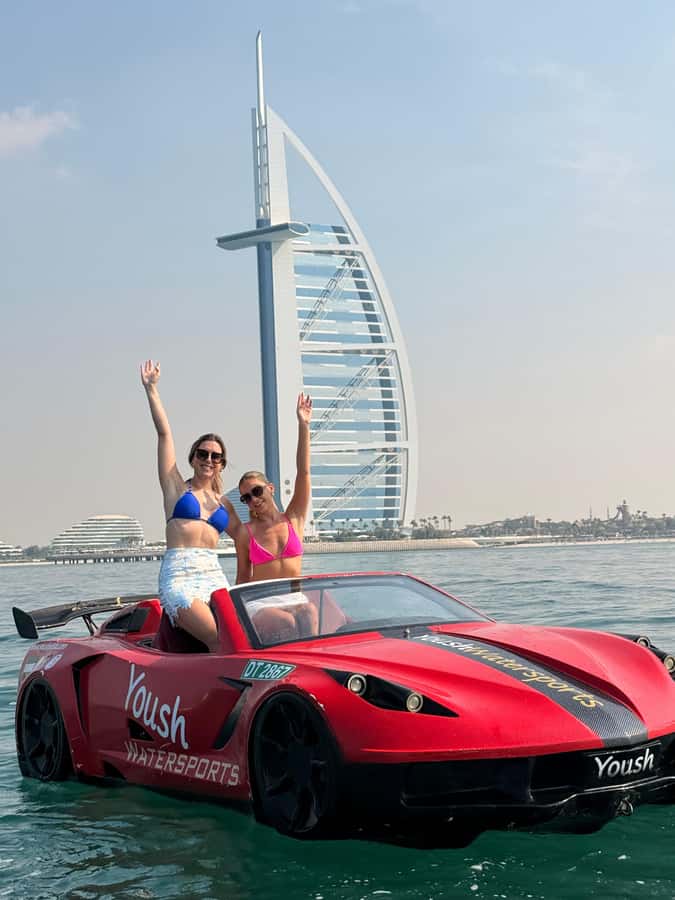 Dubai: 30-Minute Jet Car Tour of Burj Al Arab with Ice Cream - Where you start: Burj Al Arab area meeting point and what you’ll see first