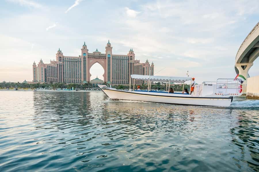 Dubai: Abra Boat Tour in Atlantis, Palm, Ain Dubai & Marina - Getting to the boat: Dubai Marina Harbour makes it easy