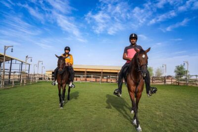 Dubai: Al Marmoom Oasis Horse Riding Experience with Snack - What Happens Before You Ride: Farm Tour, Stable Prep, Exhibition