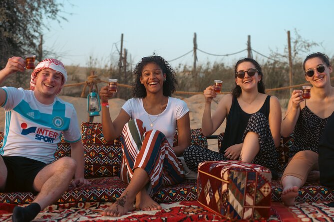 Dubai: Al Marmoom Oasis Vintage Safari: Camels, Stargazing & Meal - Falcon show, henna, and traditional makeovers at sunset