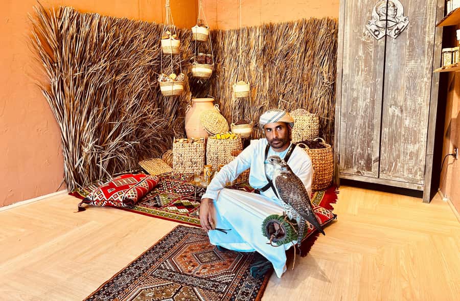 Dubai: Authentic Old Town, Souks, Tastings & Abra Boat Tour - The Abra Boat Crossing Over the Creek