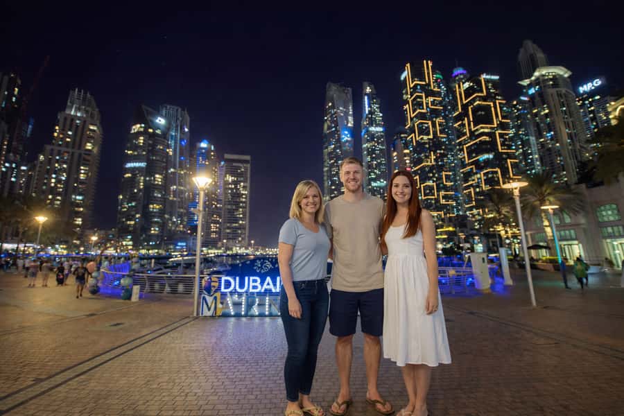 Dubai by Night with Burj Khalifa Entrance Ticket - Palm Jumeirah and Atlantis: photos from the real-world viewpoints
