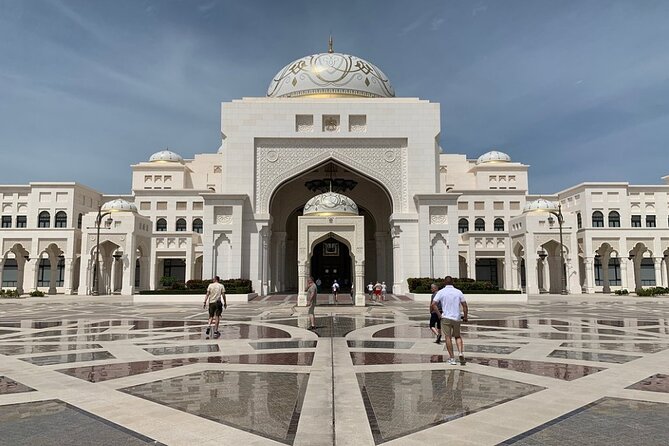 Dubai City Tour - Old Souk + Gold/Spice Souk finish: shopping time with real atmosphere