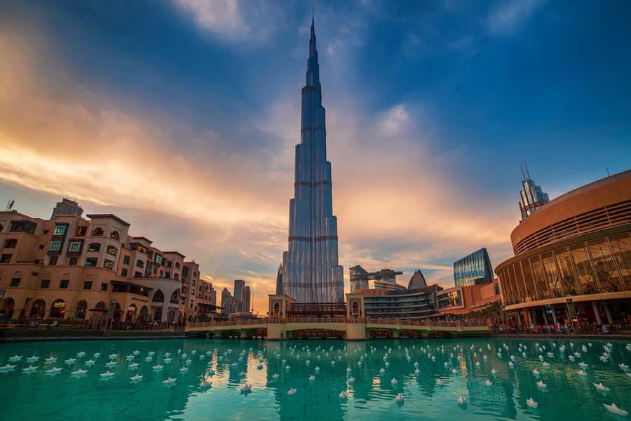 Dubai: City Tour with Professional Guide in Luxury Car - Pickup, Timing, and the Real Meaning of Short Stops