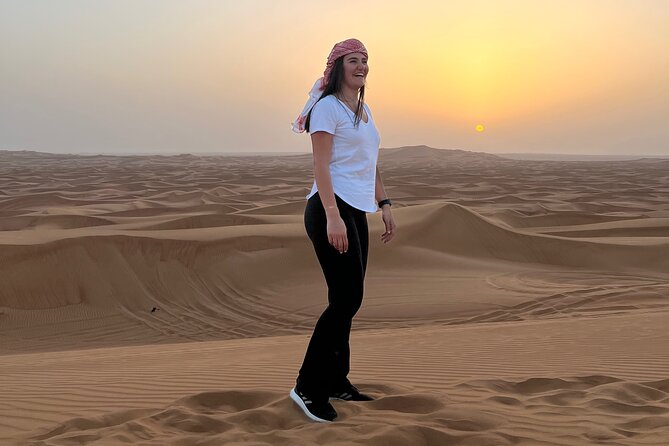 Dubai Desert Safari & Buffet Dinner and Camel ride with PRIVATE CAR - The Al Aweer departure: what the first hour usually feels like