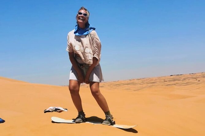 Dubai Desert Safari: Experience the Best of the Arabian Desert - Dubai Pickup and the Ride Out to Lahbab (What the First Hour Feels Like)