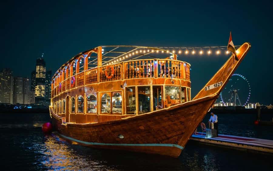 Dubai: Dinner Dhow Cruise with Live Entertainment Al Seef - Key Highlights You’ll Actually Care About