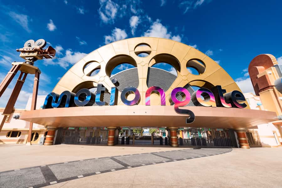 Dubai: Dubai Parks and Resorts™ Multi Parks Pass - Entering the Parks: How Your Unlimited Day Works