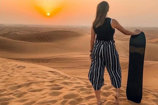 Dubai Evening Desert Safari With BBQ Dinner at Arabian Heritage - Henna painting and traditional dress photos at the camp