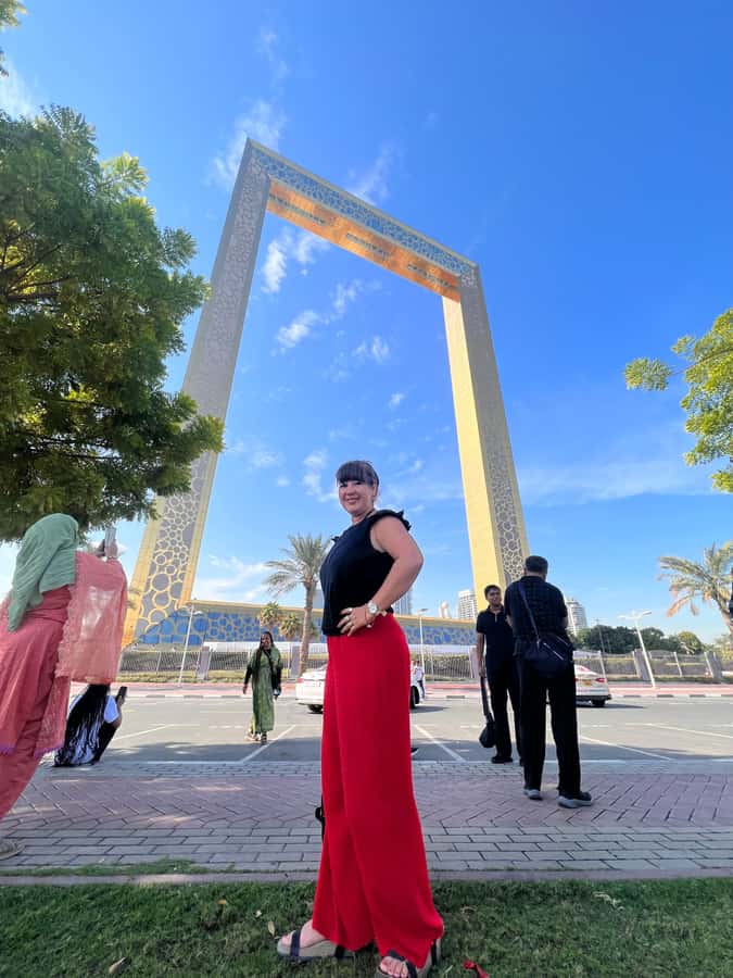 Dubai: Future Museum, Burj Al Arab, and Dubai Frame Tour - Burj Al Arab photo stop: get your angles right in 15 minutes