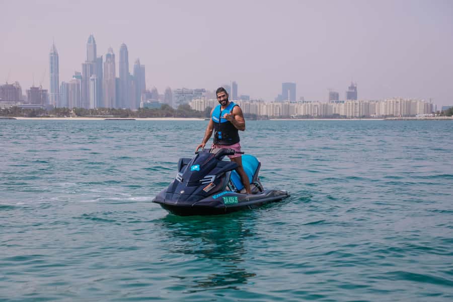 Dubai: Jetski Ride up to 2 People with Photos & Refreshments - The 30-minute jet ski loop: what the ride feels like