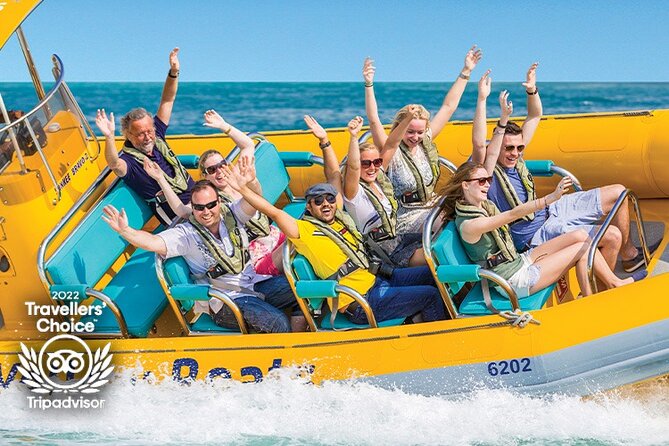 Dubai Marina Guided Sightseeing High-Speed Boat Tour - A quick look for skydiving fans (if you catch the action)