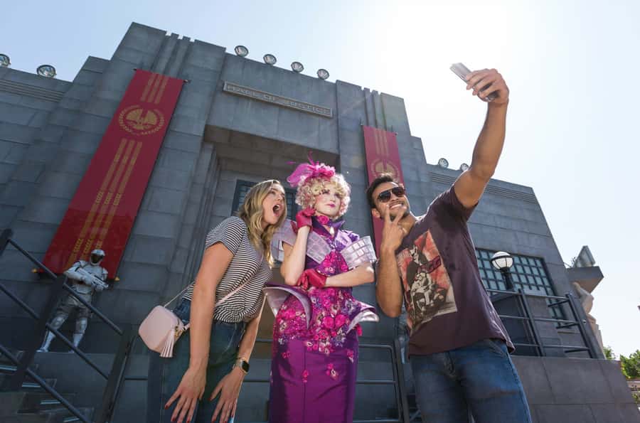 Dubai: MOTIONGATE ™ Theme Park Entry Ticket - When rides close: how to stay flexible