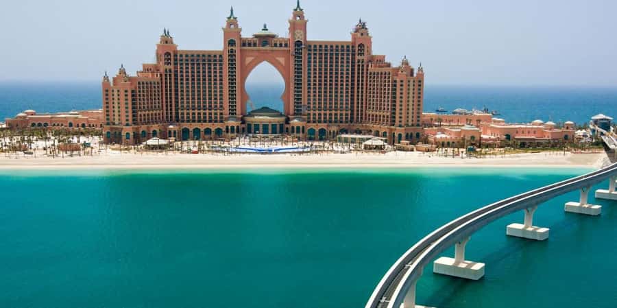 Dubai: Old to New Dubai Private Half-Day Sightseeing Tour - Palm Jumeirah: the palm-shaped shortcut to Dubai’s super-size mood