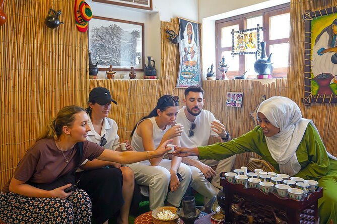 Dubai: Old Town, Souks, Street Food, Guided Tour & Abra Ride - Starting at Al Khayma Heritage Restaurant: Coffee, Dates, and a Real Backdrop