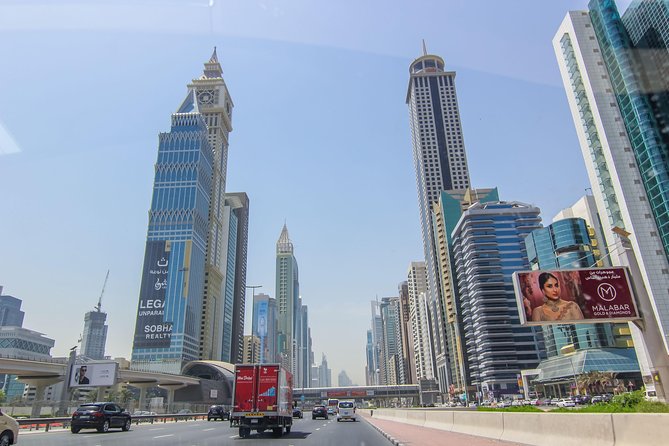 Dubai Private Arrival Airport Transfer to Any Hotels in UAE - The ride itself: timing, distance reality, and why 1–2 hours is a good anchor
