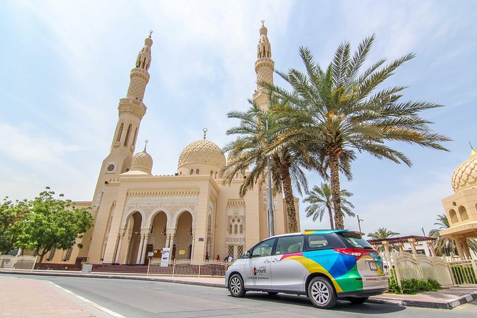 Dubai Private Arrival Airport Transfer to Any Hotels in UAE - Private sedan or minivan for up to 8: comfort that stays comfortable