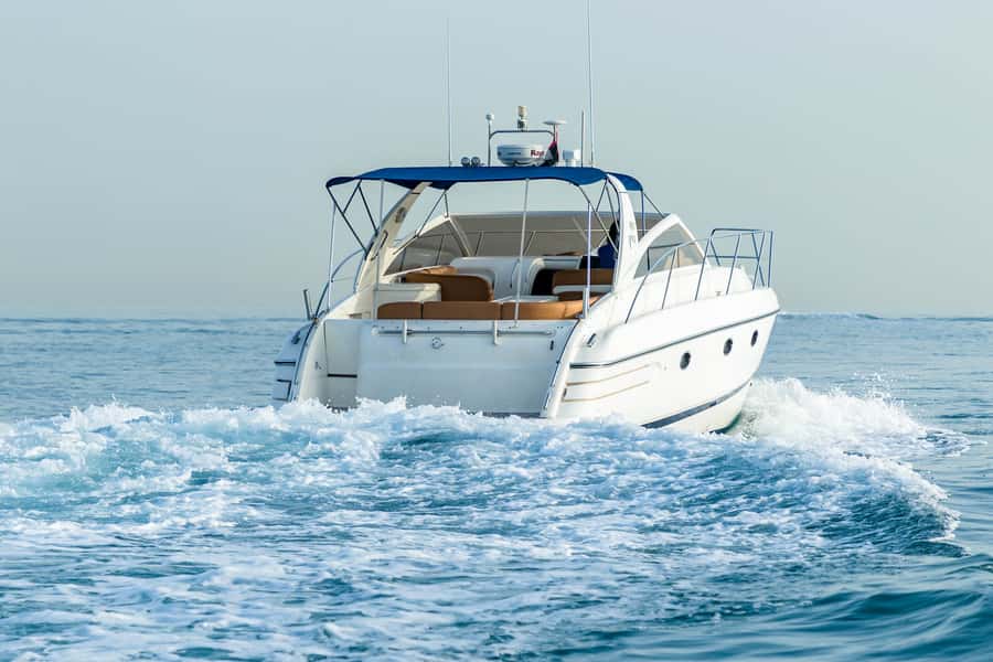 Dubai: Private Luxury Everest Yacht Cruise from Dubai Marina - Music, cooler boxes, and the small onboard touches that matter