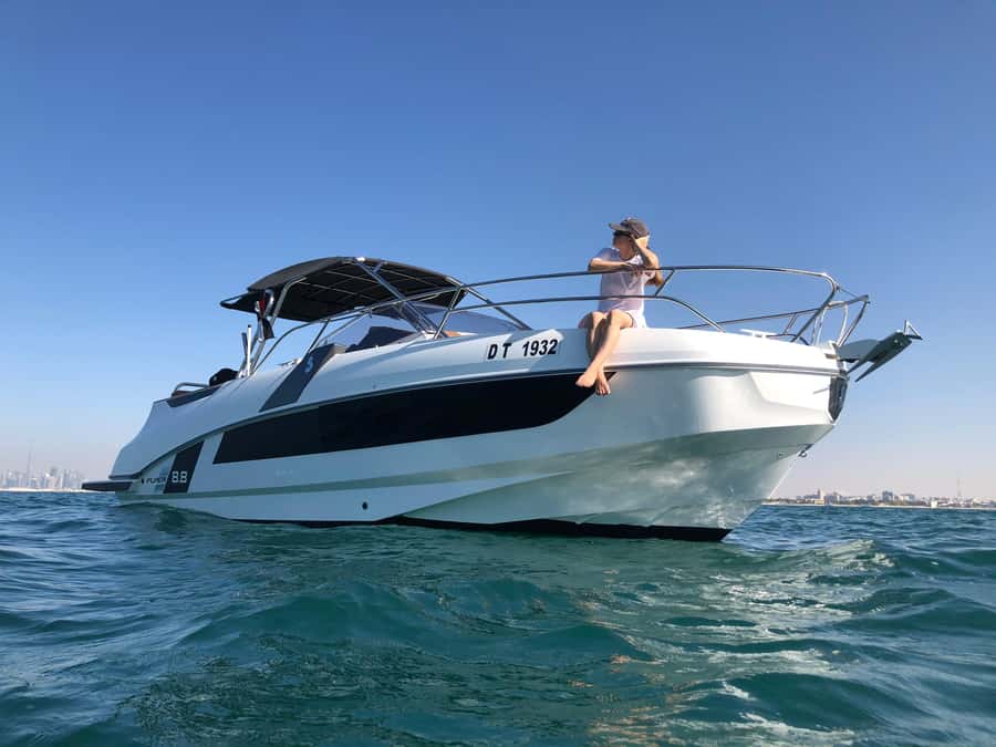 Dubai: Private Sea Escape Cruise - Swim, Tan & Sightsee - Your Meeting Point: The Central Marina Start