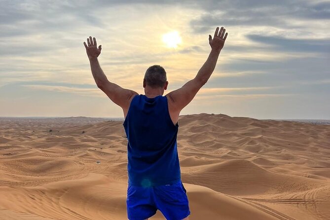 Dubai Red Dune Safari with Bedouin BBQ Dinner & Hotel Transfers - BBQ buffet dinner and shisha: when you stop moving