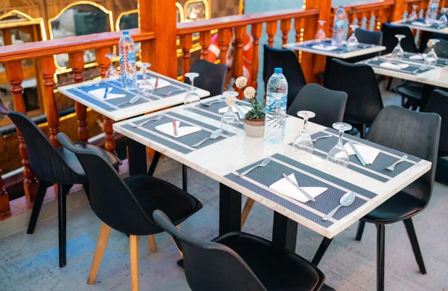 Dubai: Scenic Dhow Cruise with Buffet Dinner and Live Shows - Should You Book This Dhow Cruise from Ocean Express?