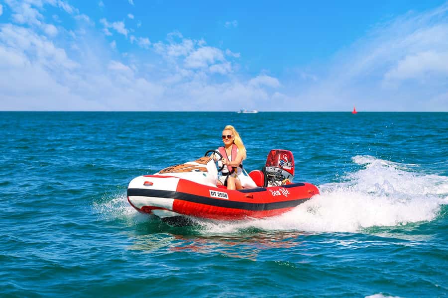 Dubai: Self-Drive Boat Experience for 1 or 2 People - Key things to know before you drive