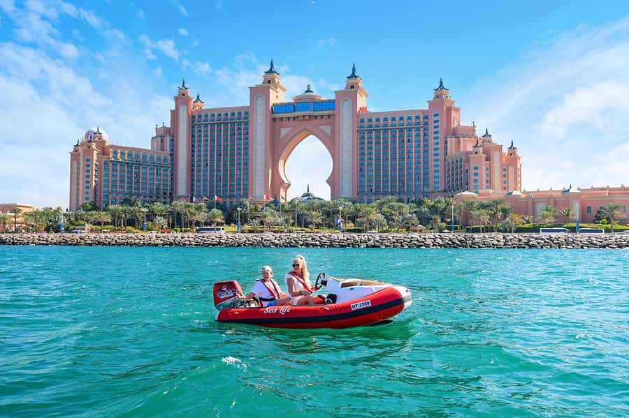 Dubai: Self-Drive Boat Experience for 1 or 2 People - Burj Al Arab and the Atlantis zones: the part you’ll remember later