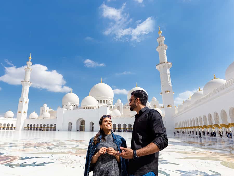 Dubai: Sheikh Zayed Mosque & Qasr Al Watan Tour with Pickup - Abu Dhabi in One Afternoon: How the Day Trip Rhythm Really Works