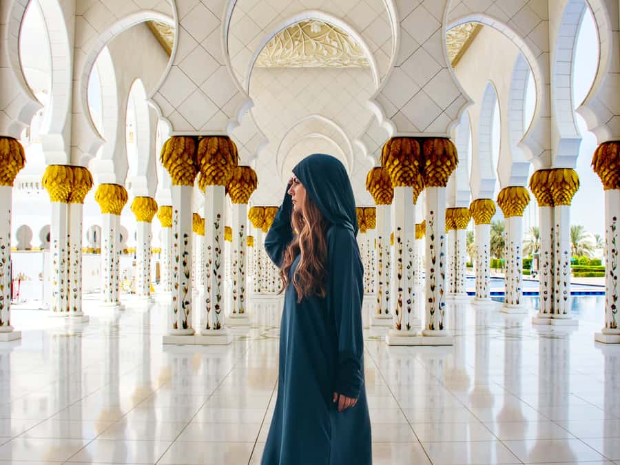 Dubai: Sheikh Zayed Mosque & Qasr Al Watan Tour with Pickup - Sheikh Zayed Grand Mosque: Dress Code, Sunset Timing, and What to Notice
