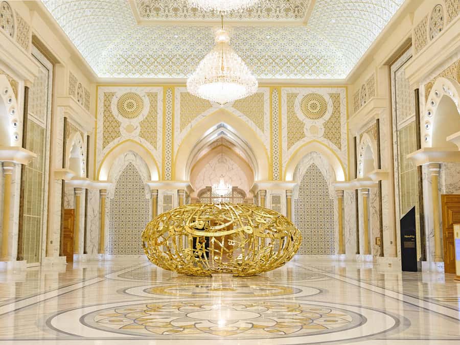 Dubai: Sheikh Zayed Mosque & Qasr Al Watan Tour with Pickup - Should You Book This Dubai-to-Abu Dhabi Mashup?