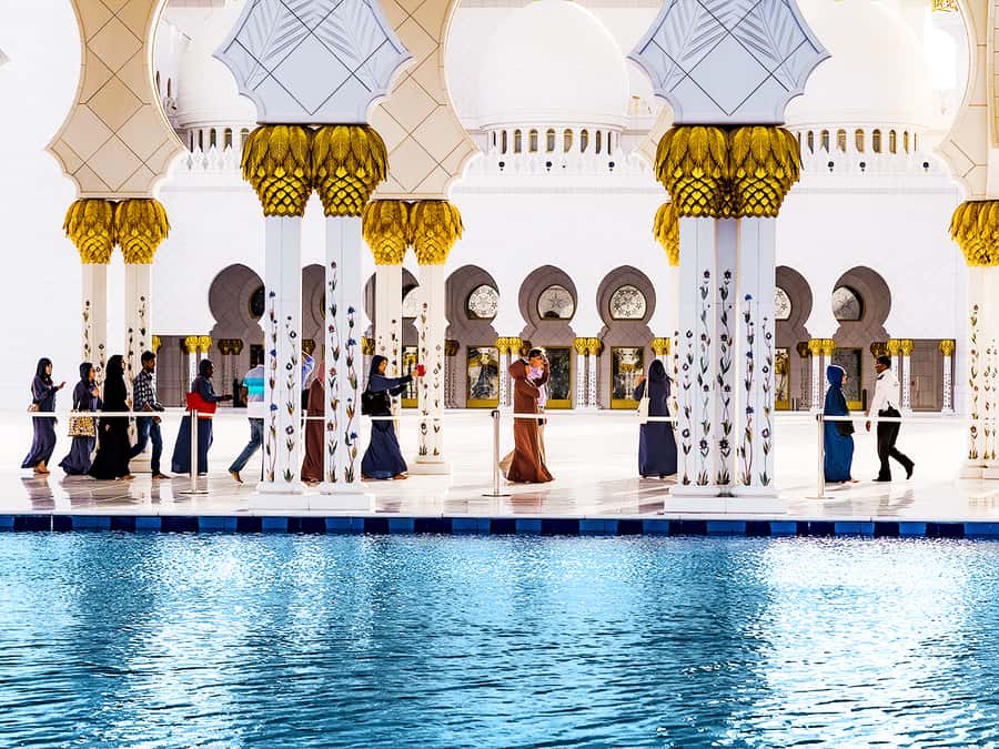 Dubai: Sheikh Zayed Mosque & Qasr Al Watan Tour with Pickup - FAQ