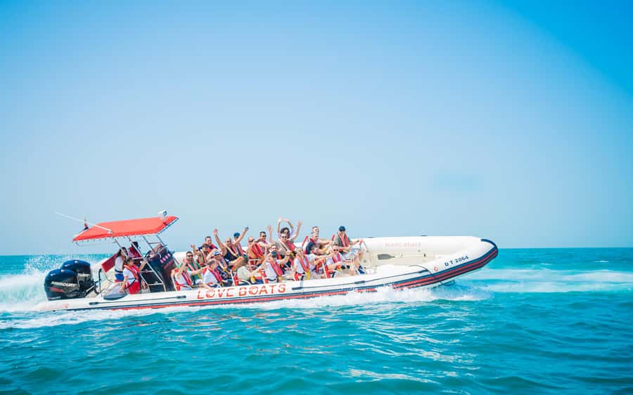 Dubai: Sightseeing Speedboat Tour with Live Tour Guide - Dubai Marina and JBR: where the ride starts and the photos begin