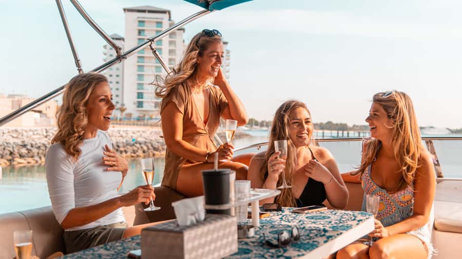 Dubai: Sunset & Night Cruise with Bites and Drinks - Onboard Setup, Food, and Drinks You Can Count On