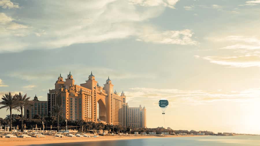 Dubai: The Dubai Balloon at Atlantis - Meeting up at Atlantis: no hotel pickup, but easy routes