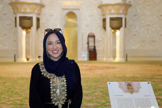 Dubai to Abu Dhabi Day Trip: Grand Mosque, Palace & Etihad Towers - Price and Value: What $110 Buys You (and What It Doesn’t)