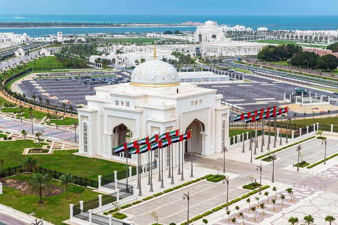 Dubai to Abu Dhabi Day Trip: Grand Mosque, Palace & Etihad Towers - The Real Day-Trip Tradeoffs (So You Don’t Get Surprised)