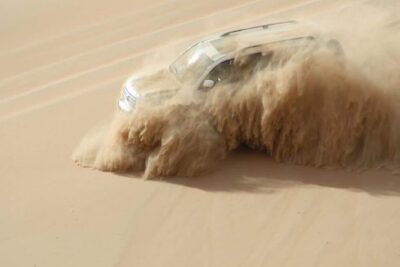 Dubai: Unique SUNSET 4WD Red Dunes Safari - Dune Bashing Expectations and How to Stay Comfortable