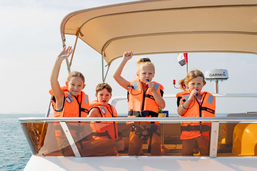Dubai: Yacht Cruise with Swimming, Snorkeling and BBQ Lunch - Slide options and jet ski add-ons for bigger thrills