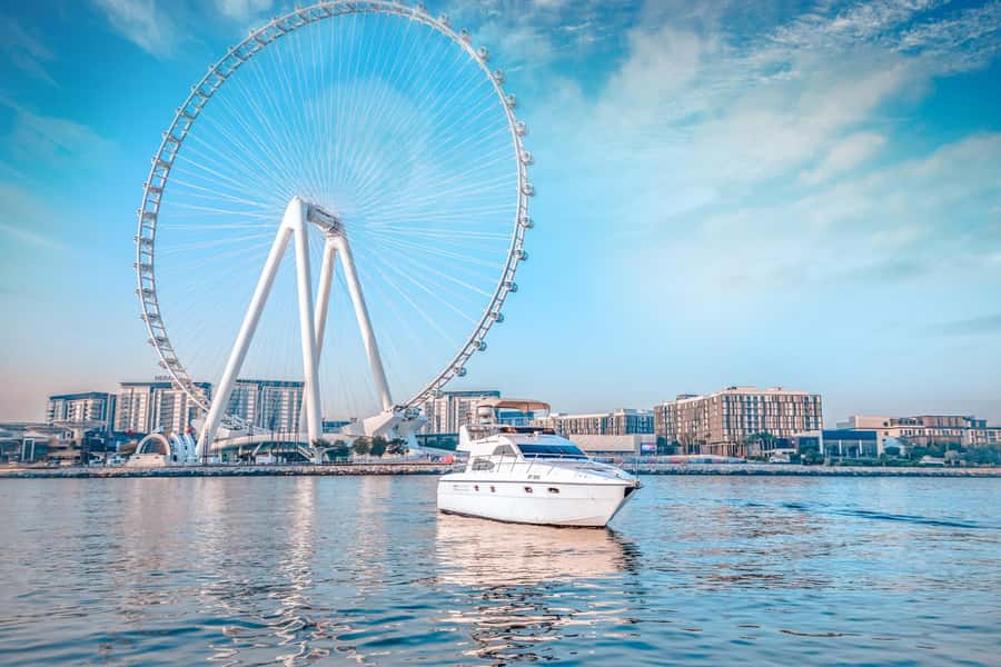 Dubai Yacht Tour - Boat Trip upto 12 guests Private event - Palm Jumeirah photo time: why 90 minutes feels just right