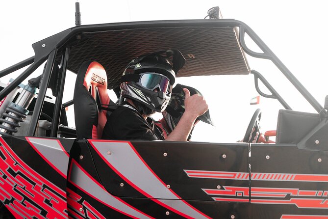 Dune Buggy Experience and Dinner at Mleiha Archaeological Center - Sandboarding after the buggy: how to have fun without overthinking it
