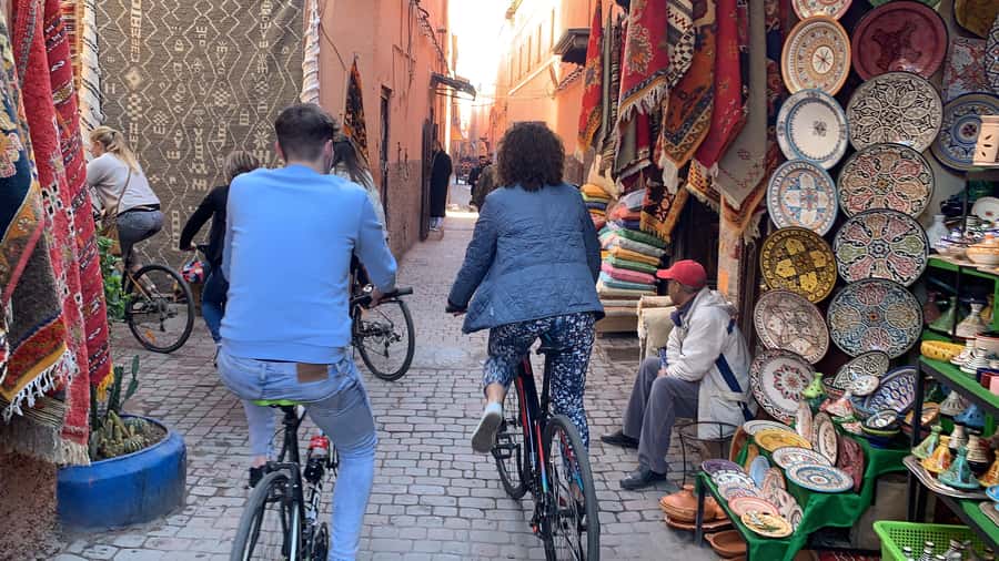 Dutch Bike Tour in Marrakech with Local Guide - Why Marrakech works better on two wheels