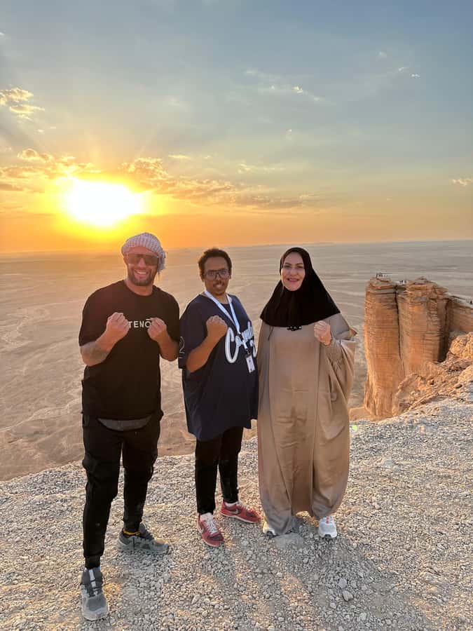 Edge of The World Riyadh,Camel Ride ,Bat Cave Visit & Dinner - Saad Square start and the desert ride style you should expect
