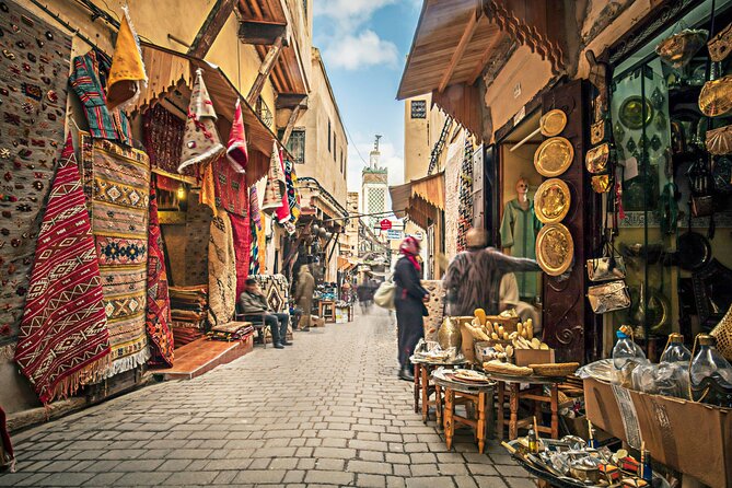 Exclusive Fez Medina Walking Tour with Private Guide - Why a private guide matters in the Fez medina