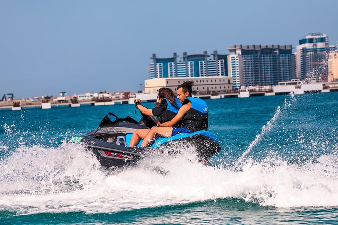Fastest Jet Ski with Dubai Skyline, Burj Al Arab Views and Juice - Photos, locker, water, and juice: the extras you’ll feel later